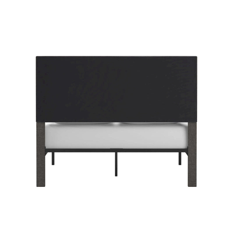 Lit plateforme capitonné Allenspark avec tête de lit géométrique par iNSPIRE Q Classic