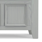 Banc d'entrée transitionnel en bois massif WYNDENHALL Halifax de 122 cm de large - 122 cm de large