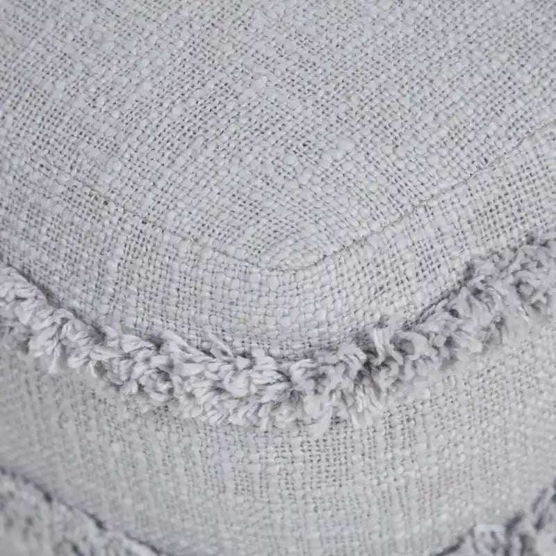 Pouf ottoman Sevita à rayures texturées unies