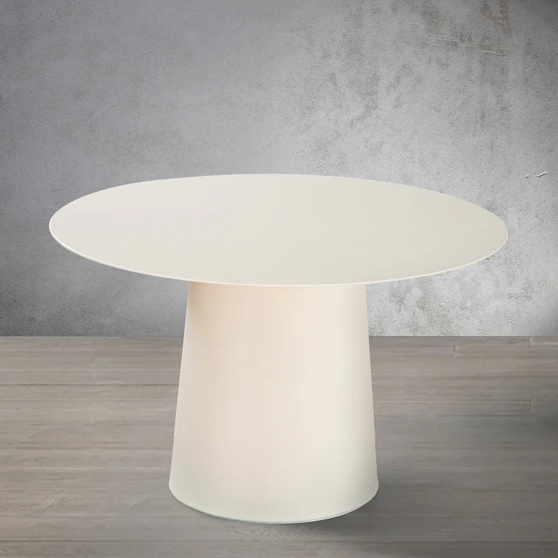 Table basse ronde d'extérieur CraftHome, moderne et élégante, avec un piètement robuste en fer.