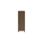 Commode marron clair Signature Design by Ashley Cabalynn