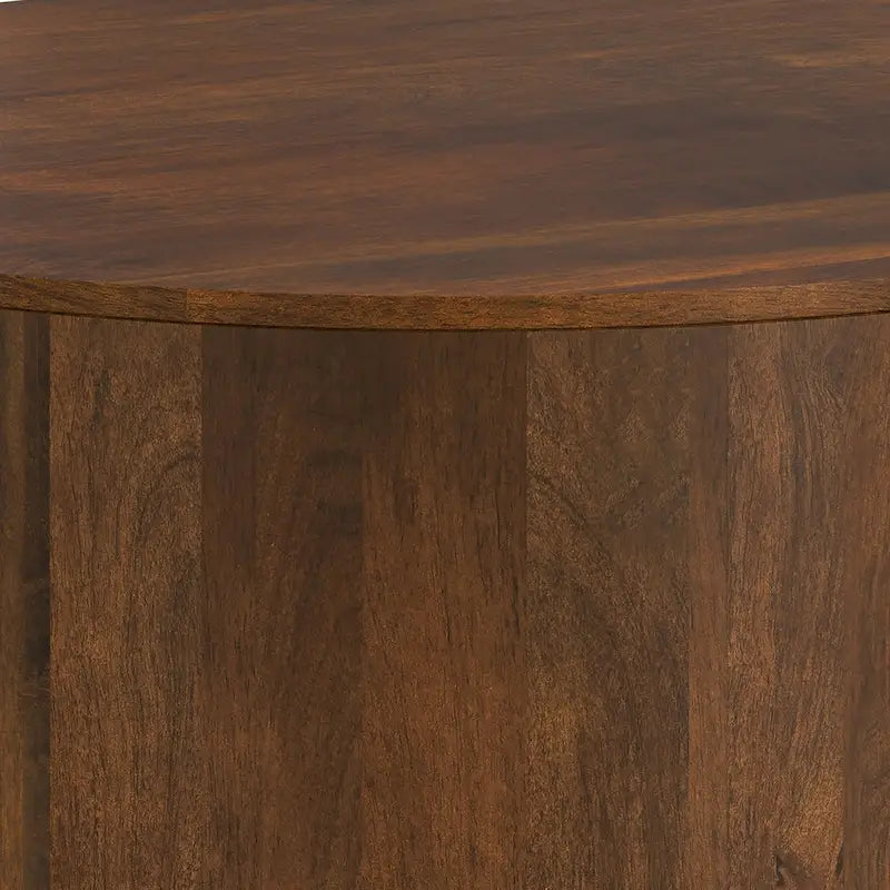 Table basse ronde contemporaine WYNDENHALL Hillmount en bois de manguier massif, 91 cm de diamètre, entièrement assemblée - 91 cm de profondeur x 91 cm de largeur x 36 cm de hauteur