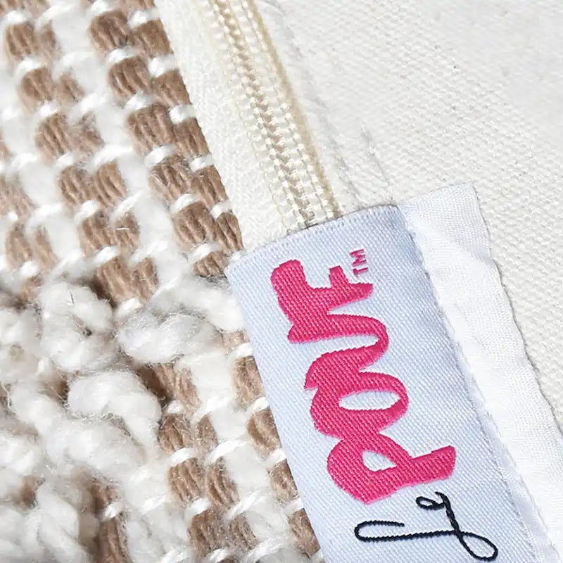 Pouf en laine Brinket Boho Cube de Christopher Knight Home