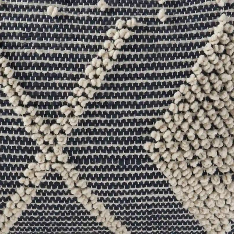 Pouf en laine Brinket Boho Cube de Christopher Knight Home