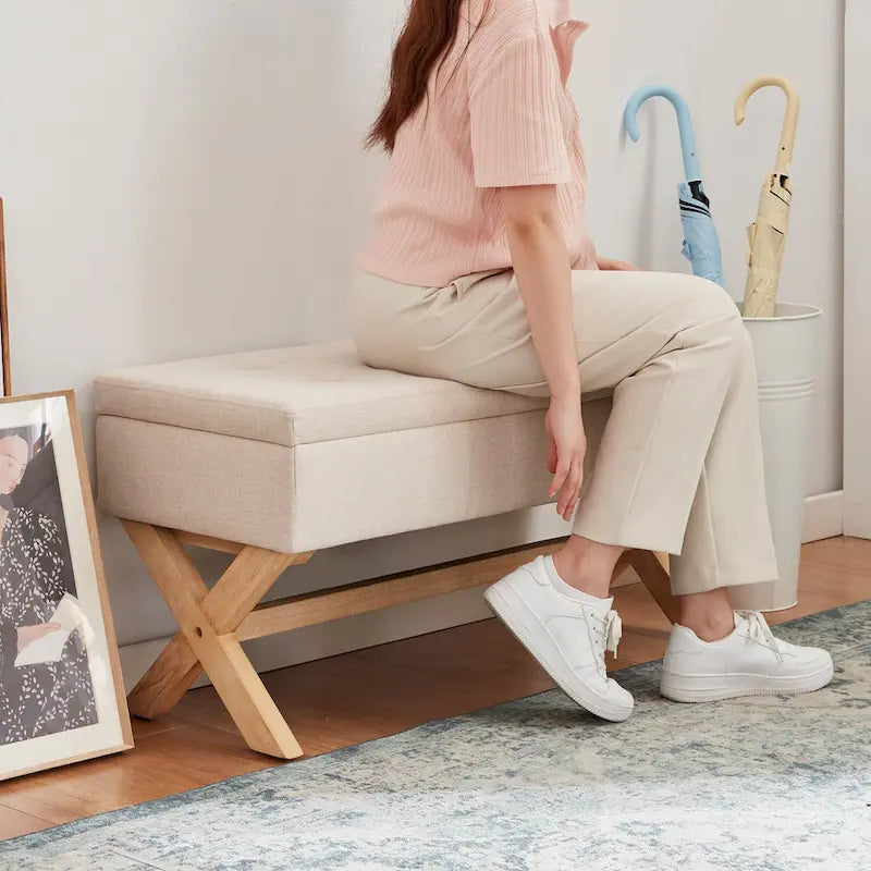 Banc d'entrée en tissu beige/gris avec rangement rembourré et pieds en forme de X, 91 cm (36 pouces).