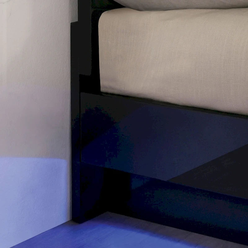 Lit plateforme contemporain Benvolio avec éclairage LED noir, par Furniture of America