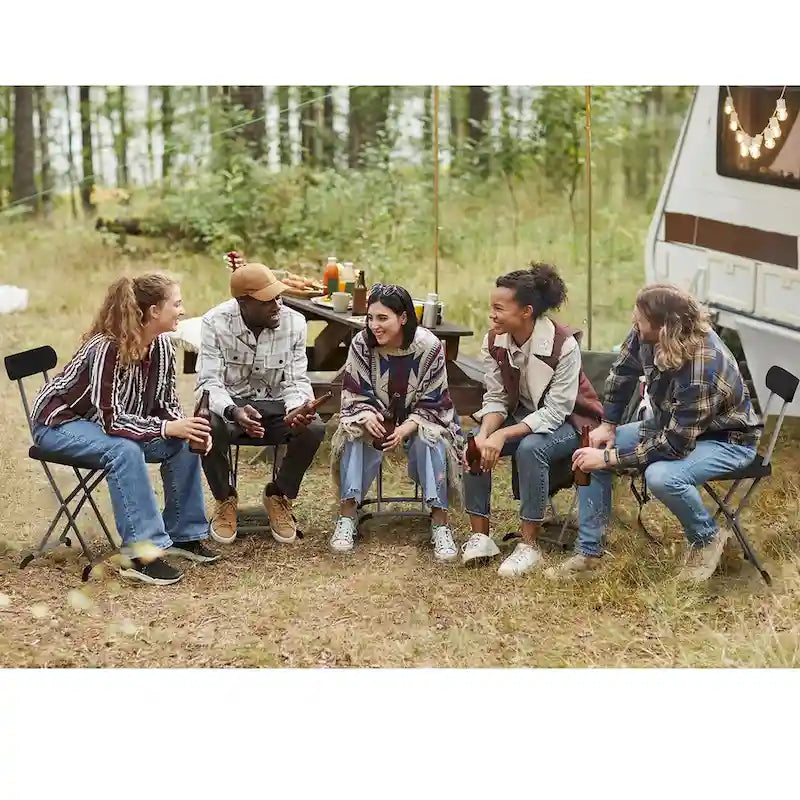 Lot de 4 chaises pliantes Gymax avec pieds incurvés en métal, assise large et ergonomique