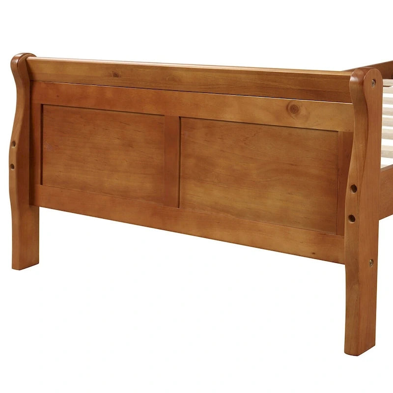 Lit traîneau à cadre en bois avec pied de lit, disponible en tailles simple, double et queen.