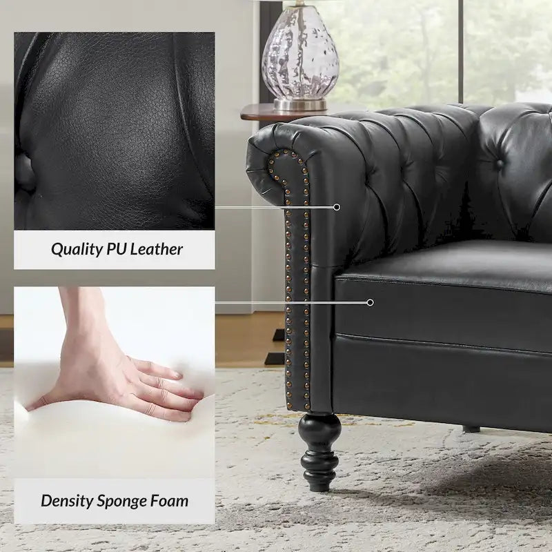 Fauteuil Faustina traditionnel capitonné avec pieds en bois massif par HULALA HOME