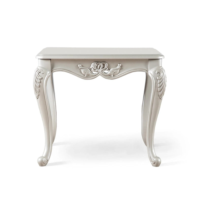 Table d'appoint Clarissa traditionnelle en bois massif avec pieds sculptés, de la marque Furniture of America