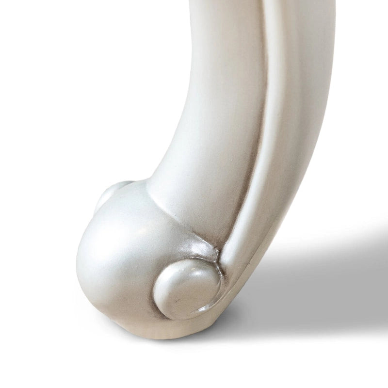 Table d'appoint Clarissa traditionnelle en bois massif avec pieds sculptés, de la marque Furniture of America