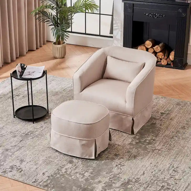 Fauteuil pivotant rond avec repose-pieds, idéal pour la lecture au salon ou dans la chambre, avec un piètement en métal noir.