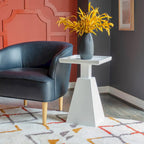 Table d'appoint contemporaine en bois de cerisier