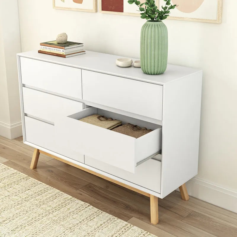 Commode à 6 tiroirs de style moderne du milieu du siècle, Plank and Beam